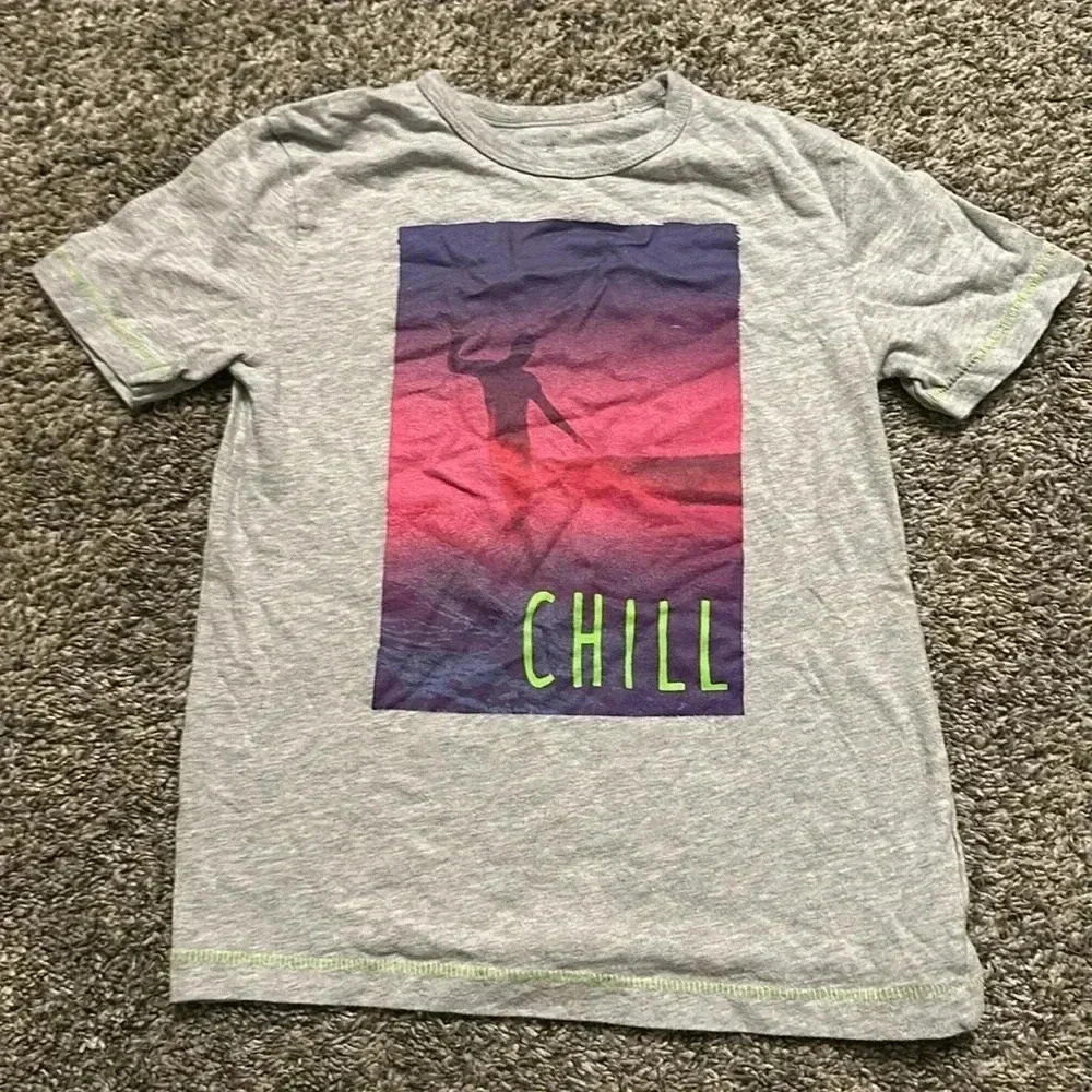 EUC GapKids “Chill” Surfer T-shirt, Size S (6-7)
